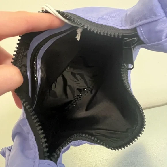 NWT Baggu Mini Shoulder Bag in Bluebell - Picture 5 of 6